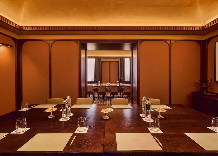מלון Orient Express La Minerva 5*
