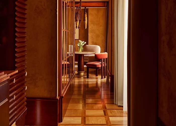 מלון Orient Express La Minerva 5*